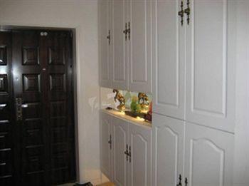 Hotel 168 Hua Xiang Road 2*