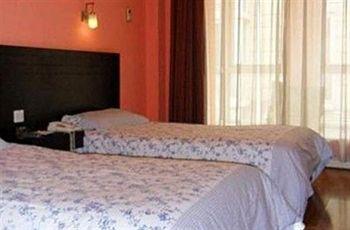 Hotel 168 Hua Xiang Road